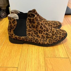 Woman’s ankle boots